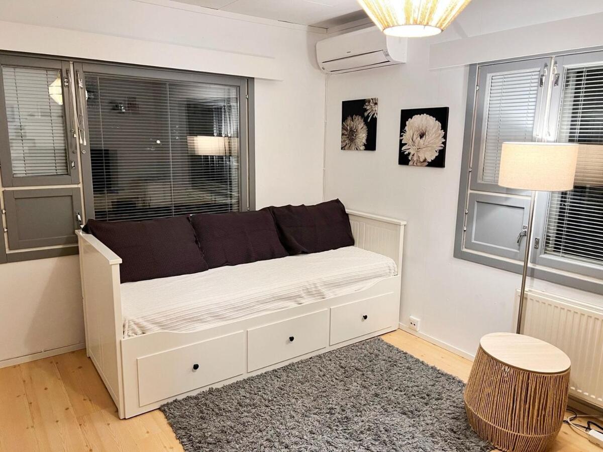 Apartmán Sunny Nest 1 Vaasa Exteriér fotografie